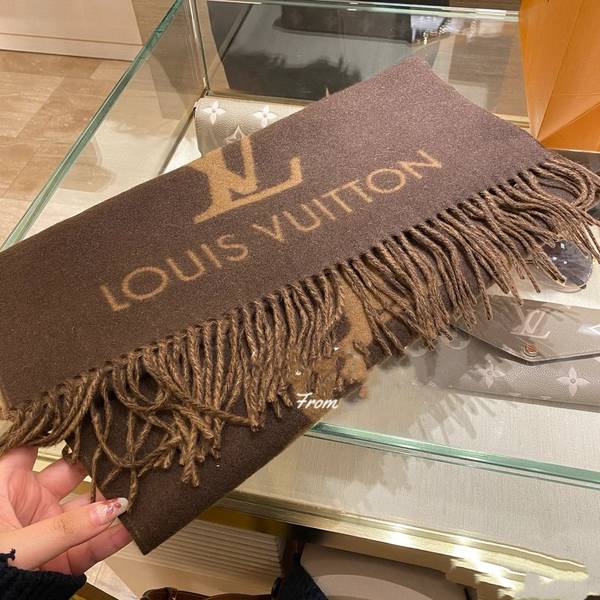 Louis Vuitton Scarf LVC00500